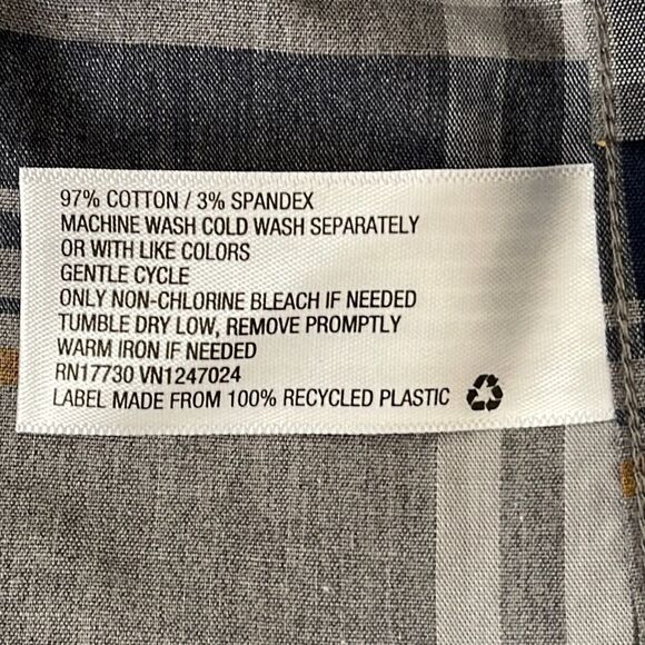 Goodfellow & Co Men's Standard Fit Stretch Poplin Long Sleeve Shirt • NWT - Picture 11 of 15